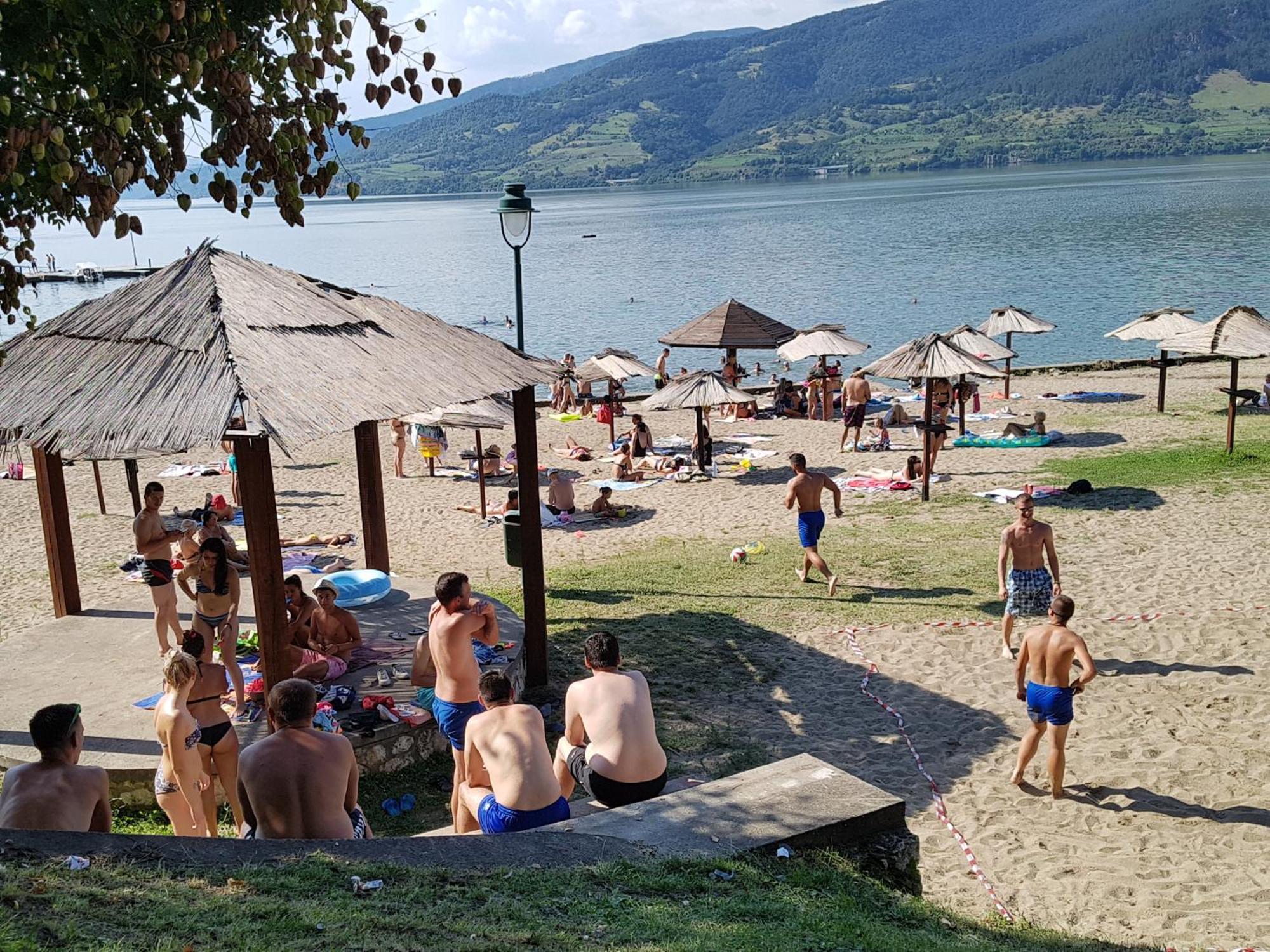 Nena & Rale Rooms Donji Milanovac Eksteriør billede