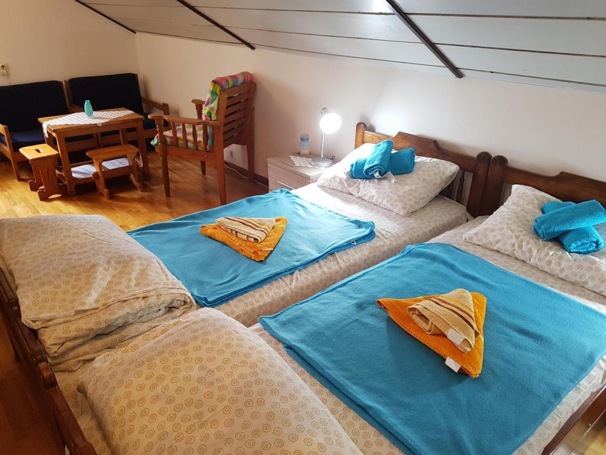 Nena & Rale Rooms Donji Milanovac Eksteriør billede